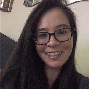 Meet your Posher, Jaymee